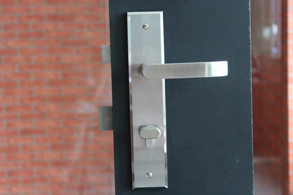 Lever Handle type Door Locks with plate